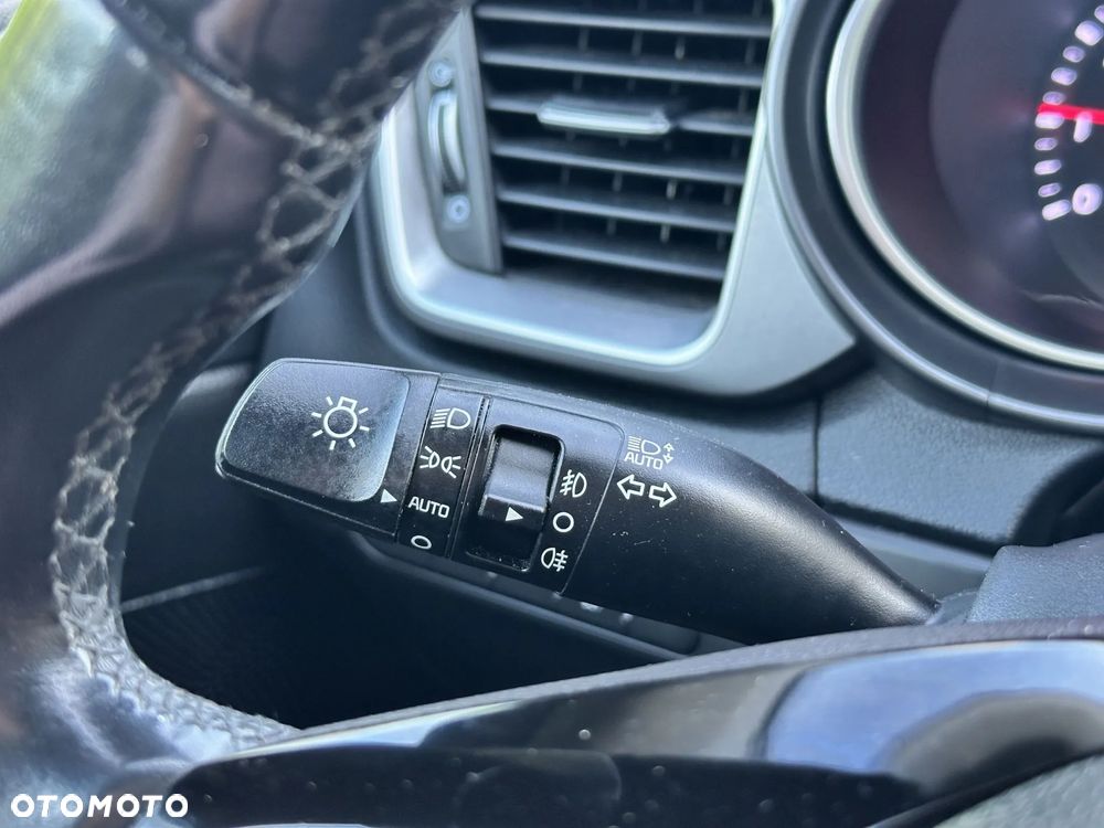 Kia Ceed 1.0 T-GDI M - 25