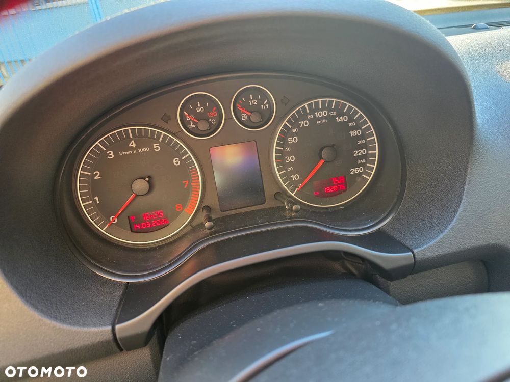 Audi A3 3-drzwiowe 3.2 quattro (DSG) S tronic Ambition - 6