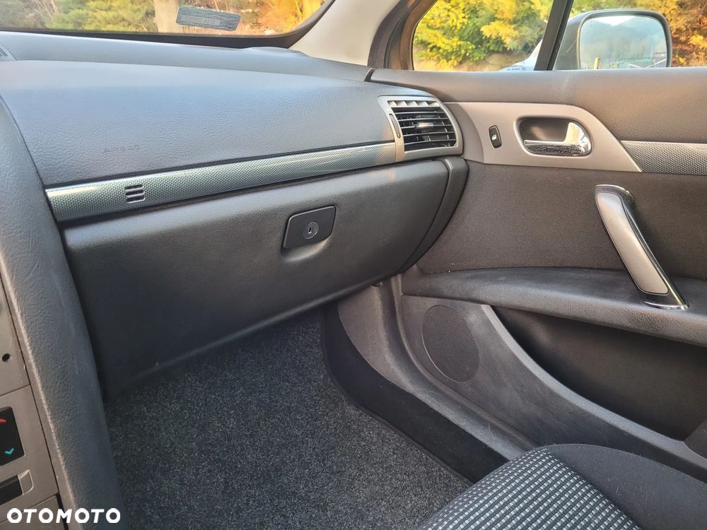 Peugeot 407 HDi 135 - 20