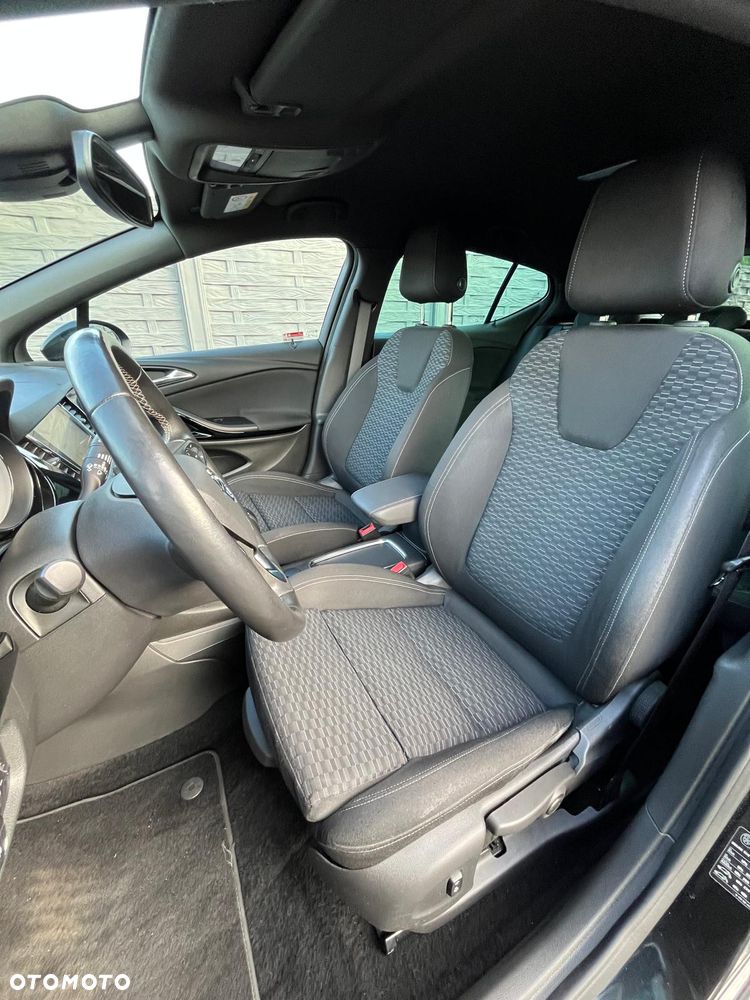 Opel Astra 1.4 Turbo Dynamic - 24