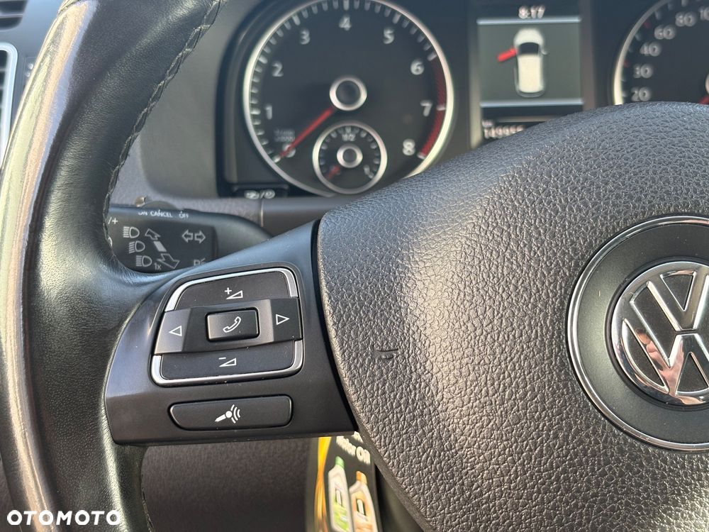 Volkswagen Touran 1.4 TGI BlueMotion DSG Cup - 11