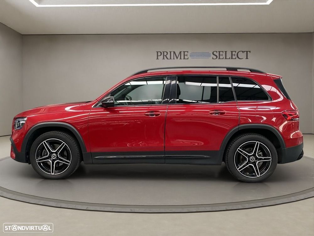 Mercedes-Benz GLB 200 AMG Line - 4