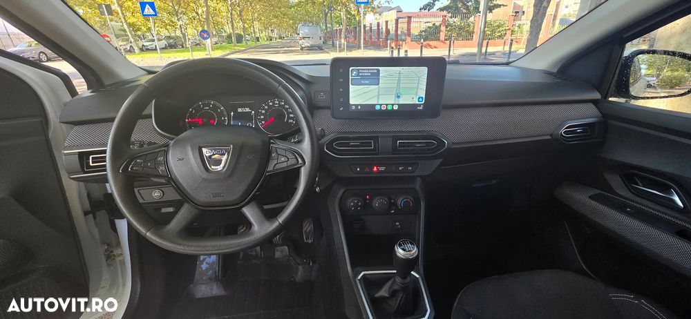 Dacia Logan TCe 90 MT6 Comfort - 8