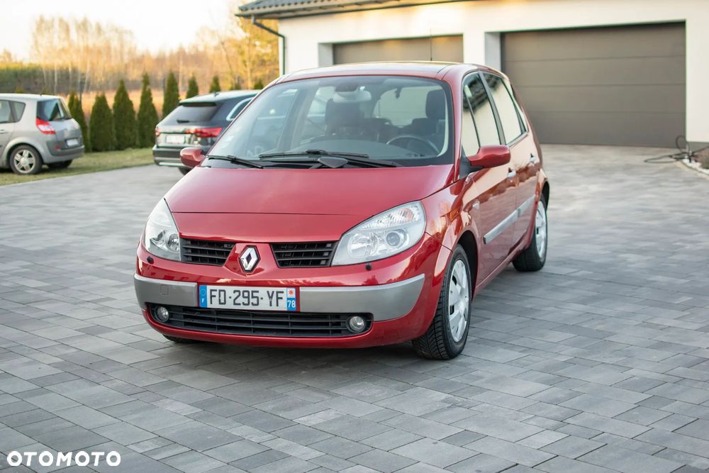 Renault Scenic 2.0T 16V Privilege - 26