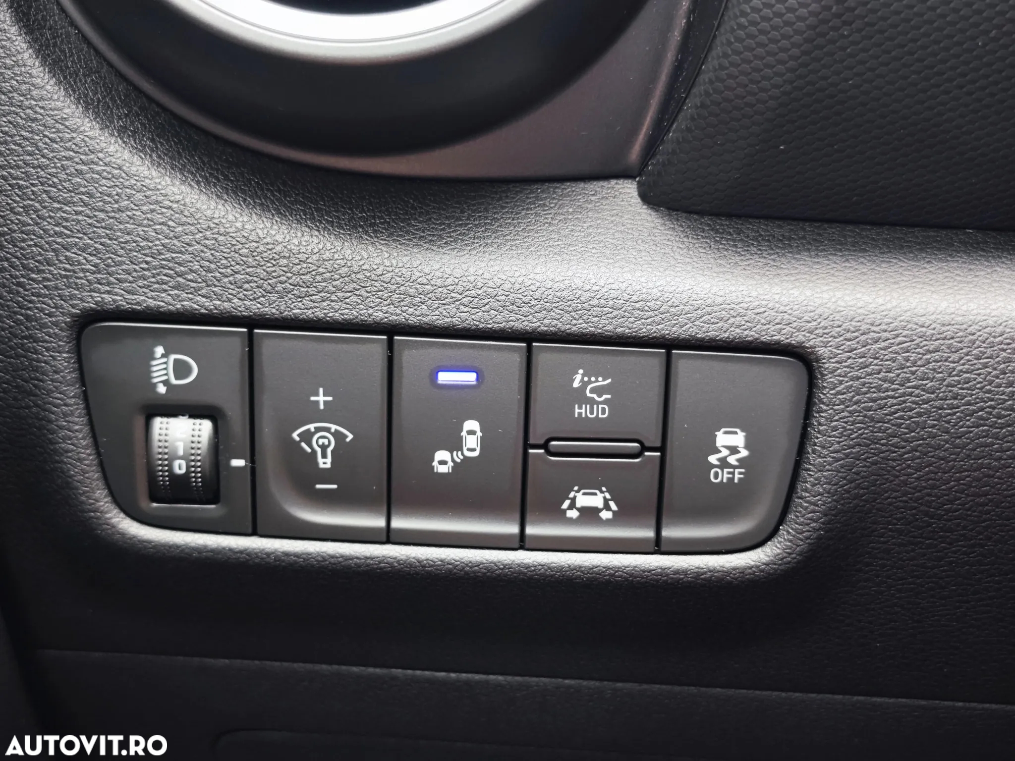 Hyundai KONA 1.6 CRDi 48V-Hybrid DCT Prime - 27