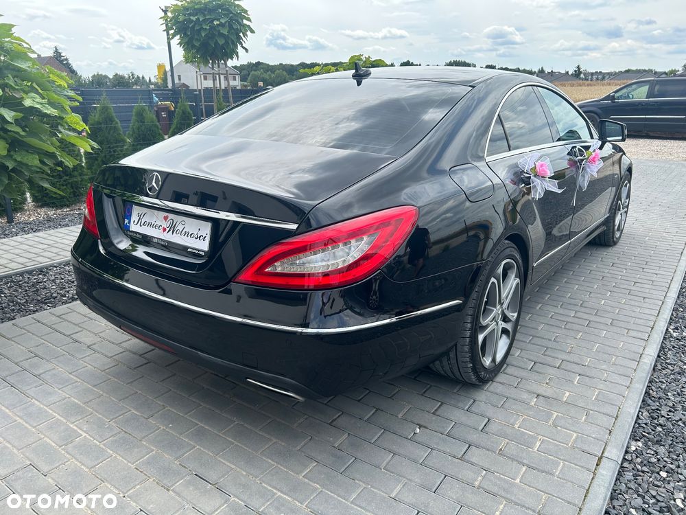 Mercedes-Benz CLS 350 BlueEffICIENCY - 11
