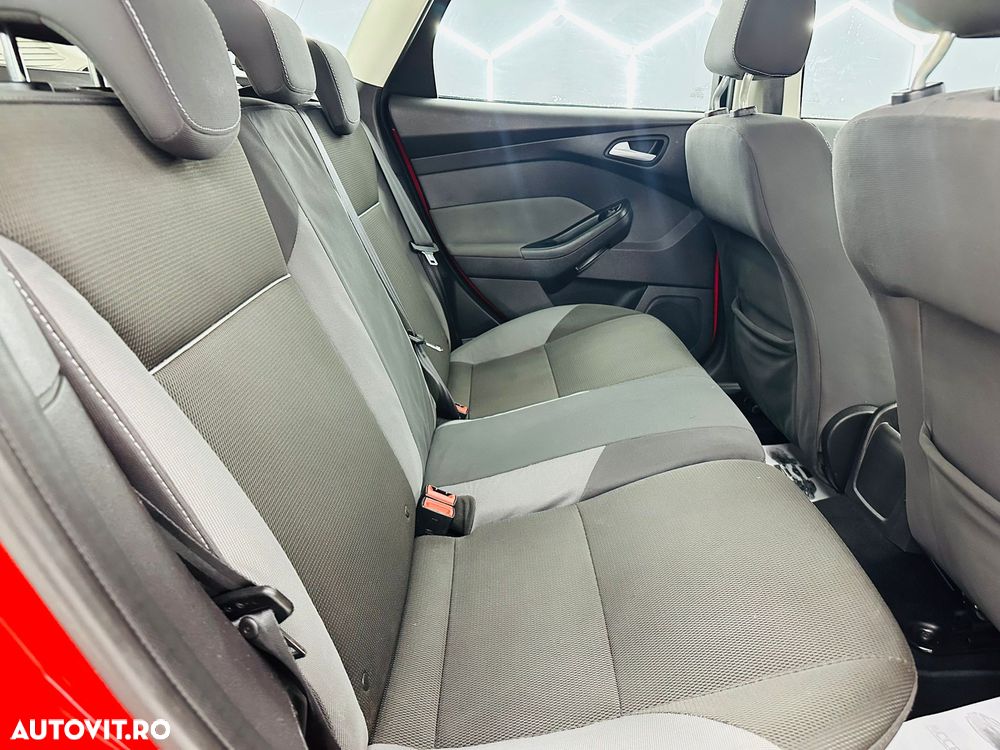 Ford Focus 1.6 TDCI DPF Trend - 7