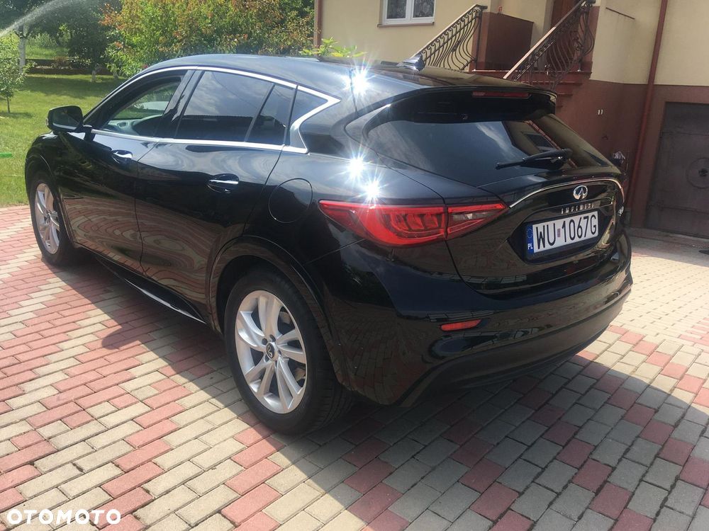 Infiniti Q30 1.5d Business Executive 7DCT - 3