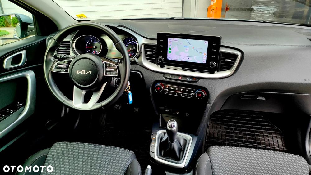 Kia Ceed 1.5 T-GDI M - 6