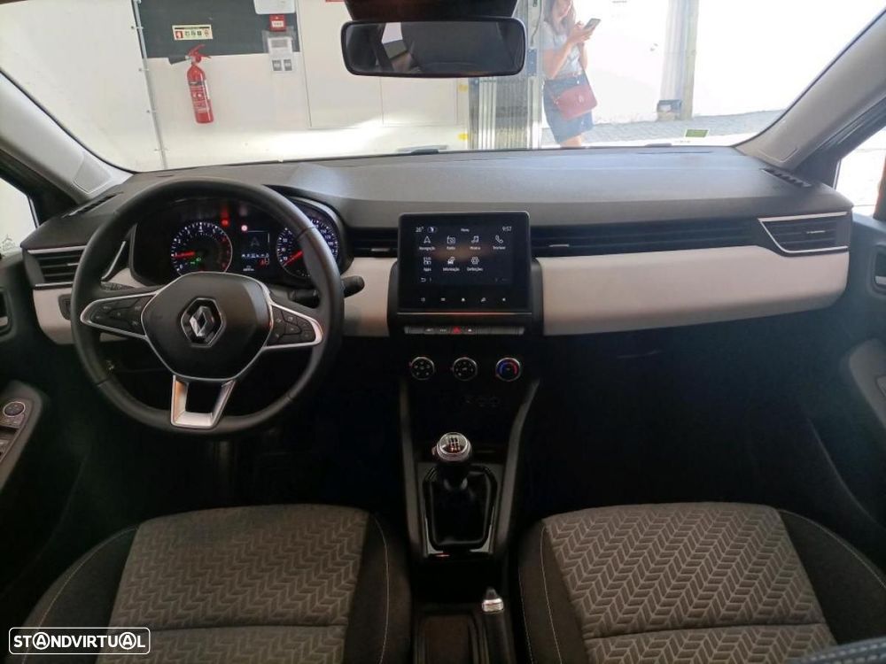 Renault Clio 1.0 TCe Evolution Bi-Fuel - 4