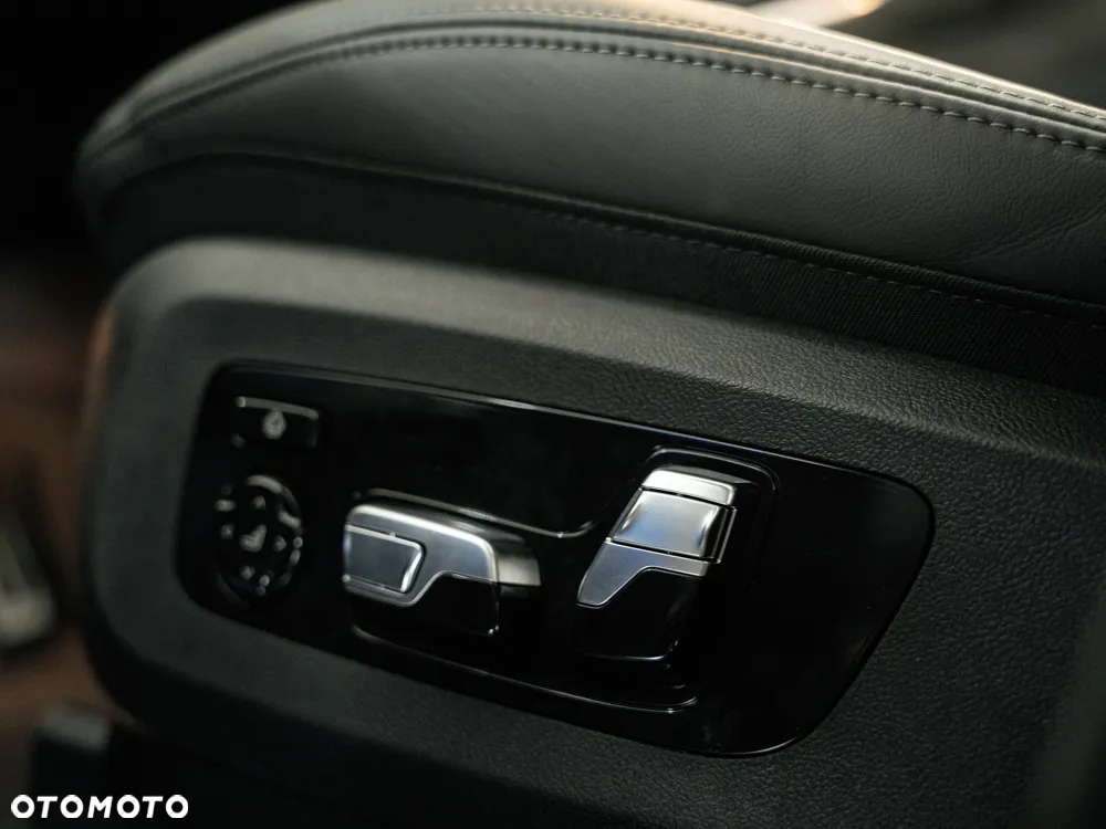 BMW X5 M M60i xDrive - 18