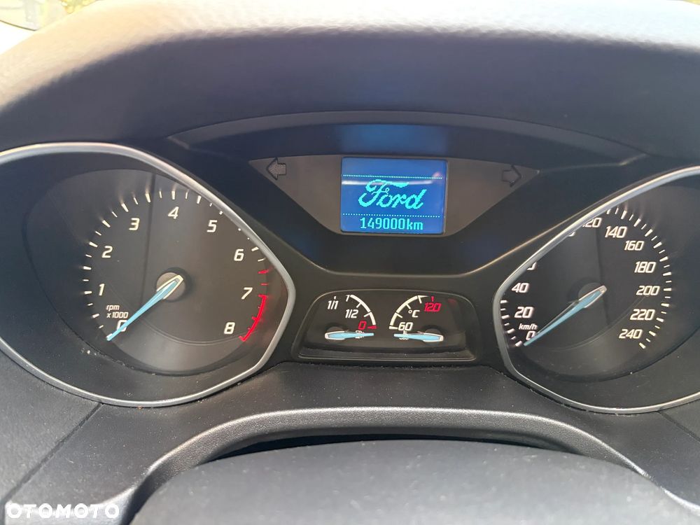 Ford Focus 1.0 EcoBoost Start-Stopp-System TREND - 6