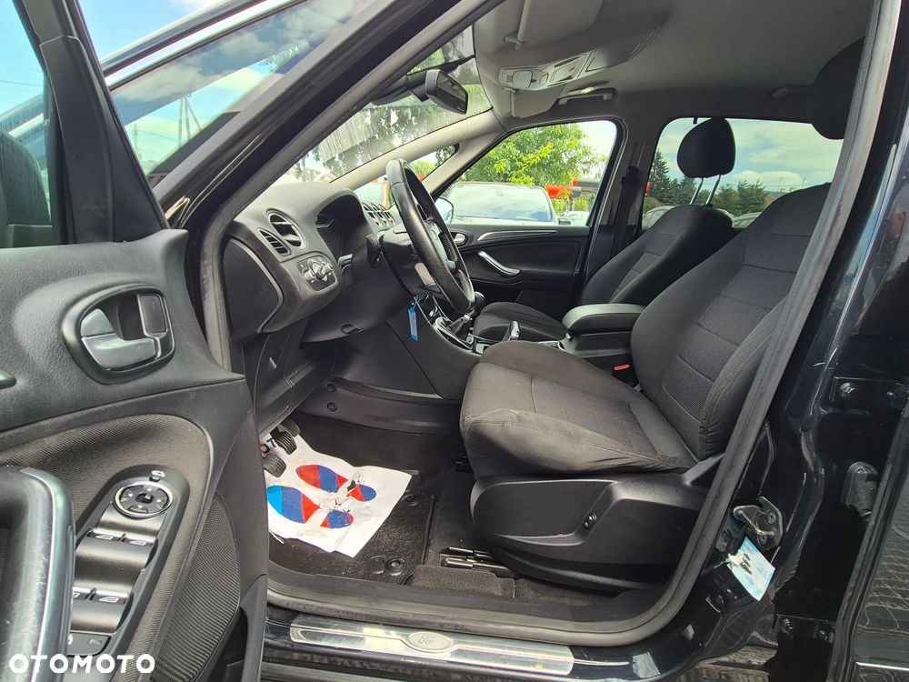 Ford S-Max 2.0 TDCi Trend - 25
