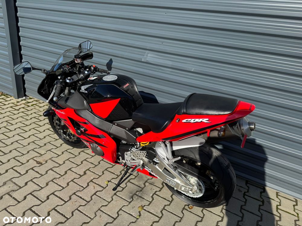 Honda CBR - 6