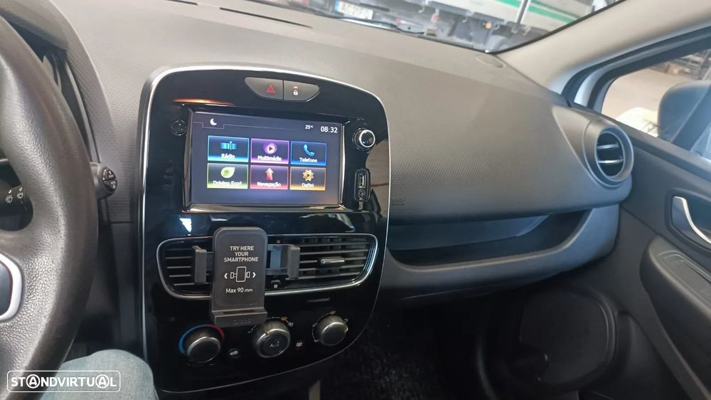 Renault CLIO 1.5 DCI - 14