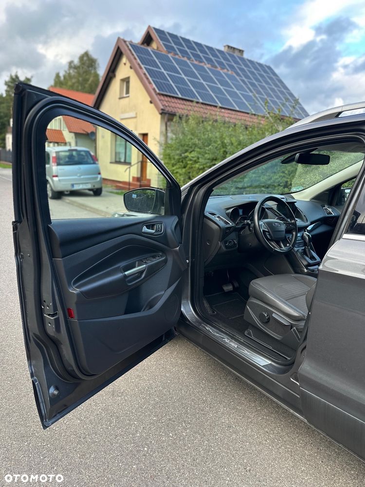 Ford Kuga 2.0 TDCi 4x4 Titanium - 17