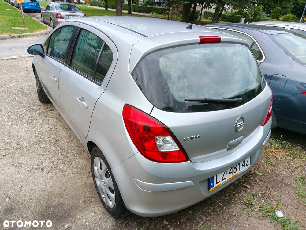 Opel Corsa 1.2 16V Enjoy - 3