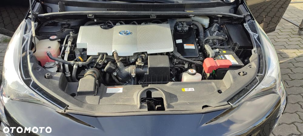 Toyota Prius 1.8 Hybrid Premium - 16