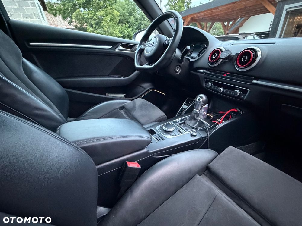 Audi A3 3-drzwiowe 1.8 TFSI Ambiente S tronic - 9