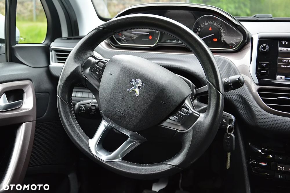 Peugeot 2008 120 VTI Allure - 17
