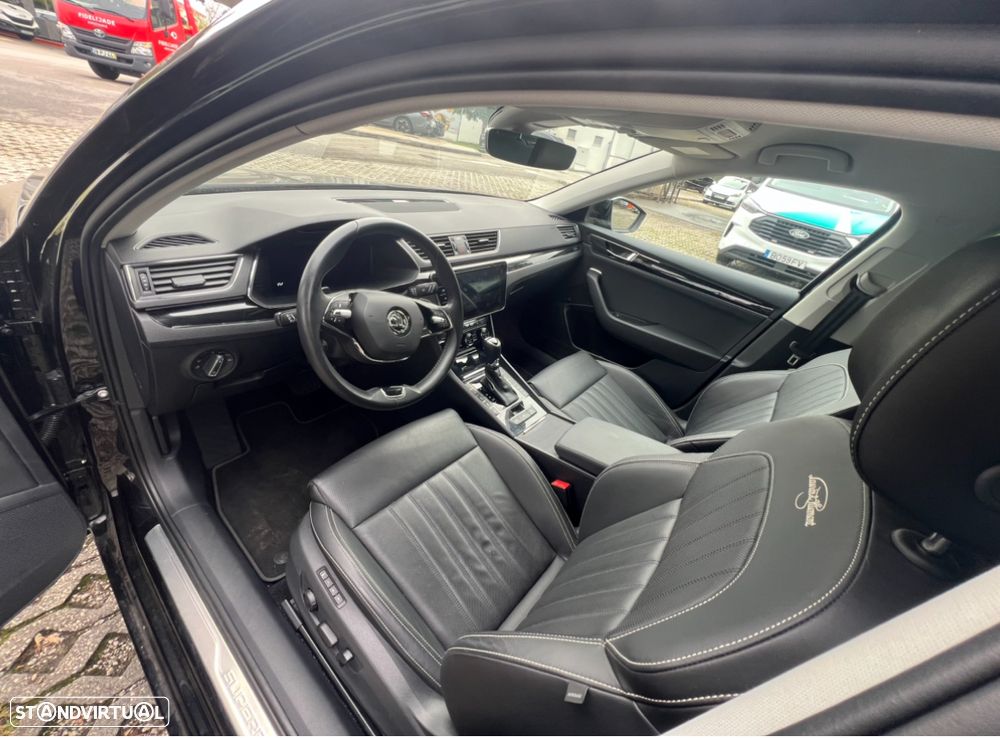 Skoda Superb Break 1.4 TSI iV Laurin&Klement DSG - 24