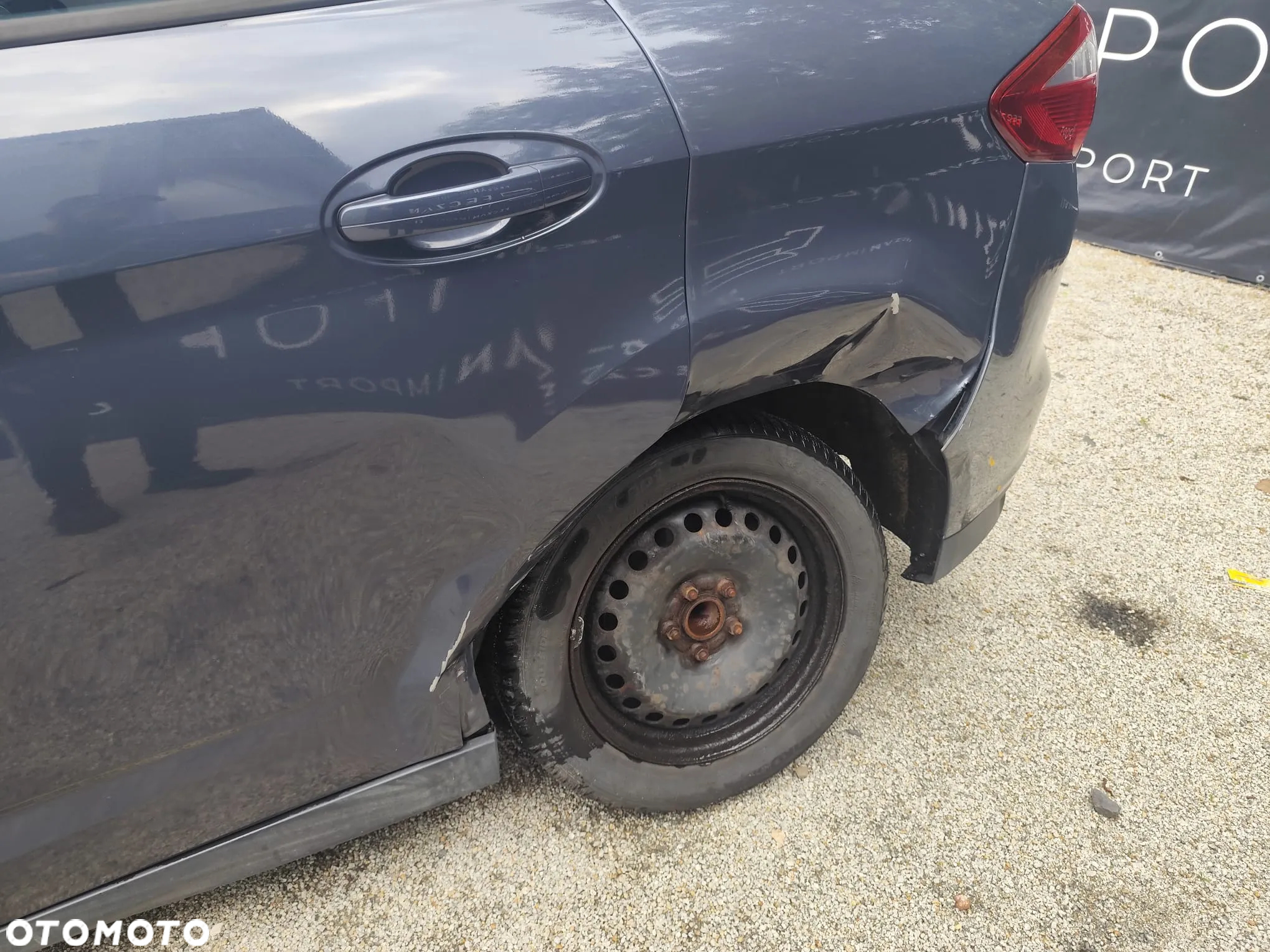 Ford C-MAX 1.6 Titanium - 14