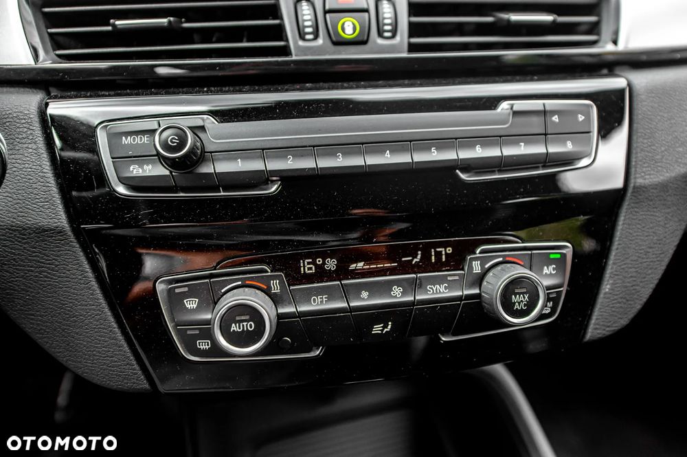 BMW X1 xDrive20d Sport Line sport - 29