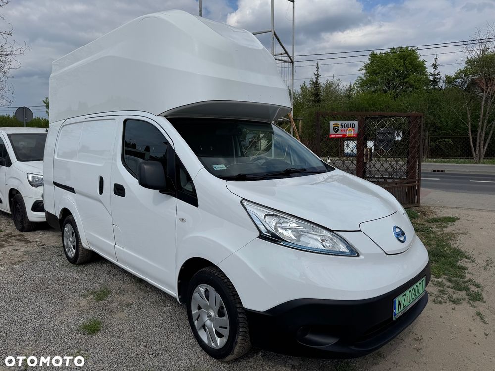 Nissan NV200