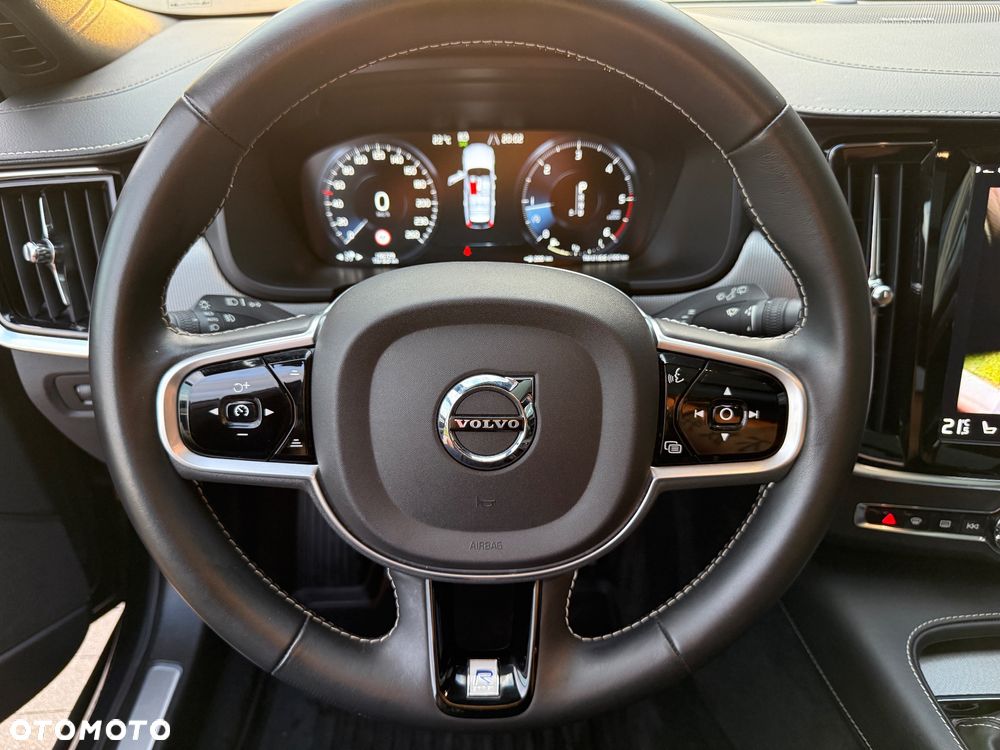 Volvo V90 D4 Geartronic R Design - 5