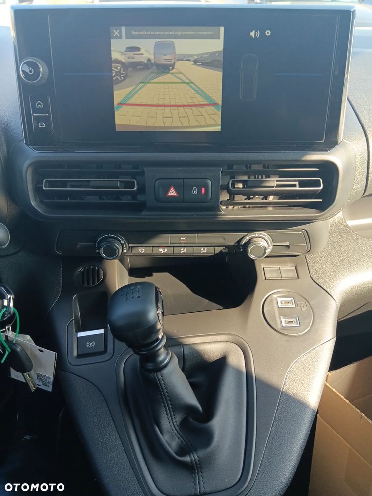 Opel Combo furgon XL 130KM - 7