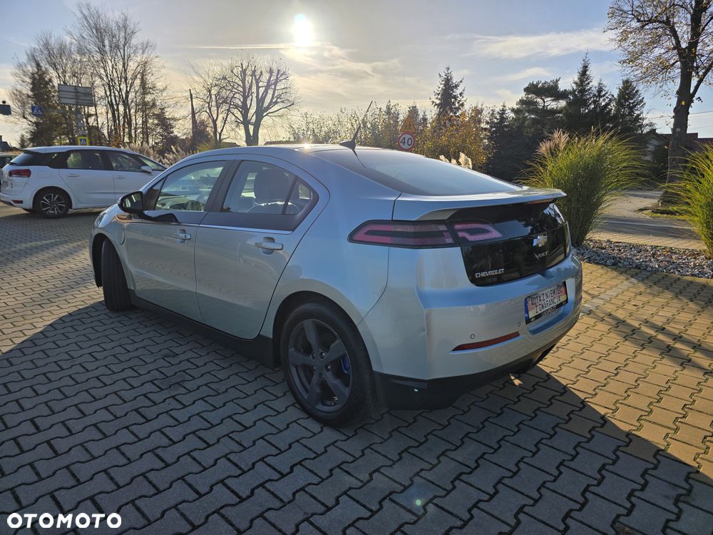 Chevrolet Volt Exclusive - 9