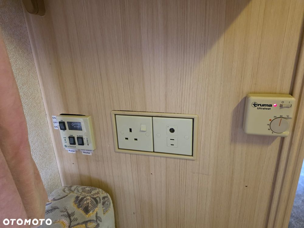 Fleetwood Countryside 165/5 osobowa przyczepa kempingowa - 22