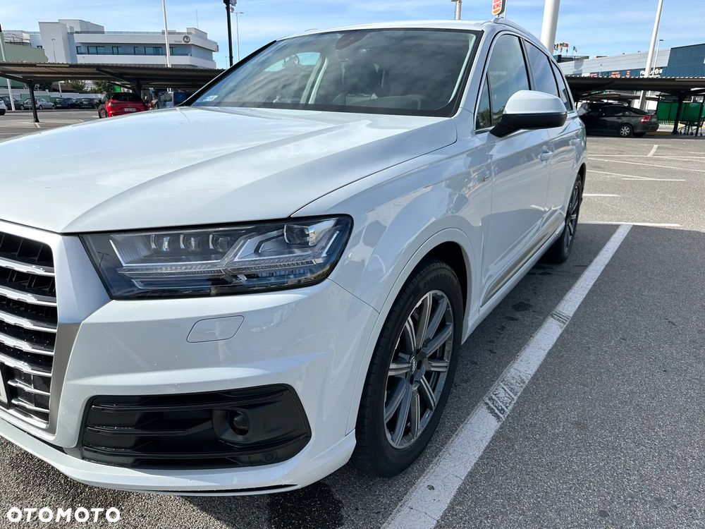 Audi Q7 3.0 TDI ultra Quattro Tiptronic - 2