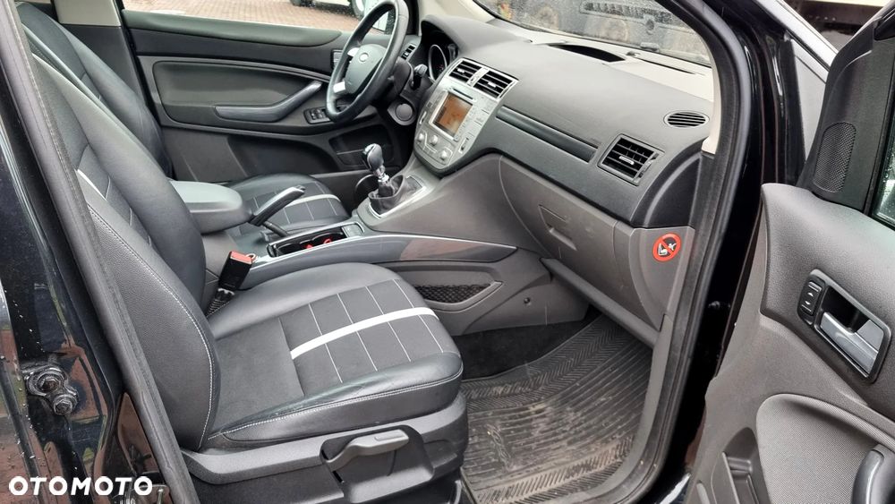 Ford Kuga 2.0 TDCi 4x4 Titanium - 13