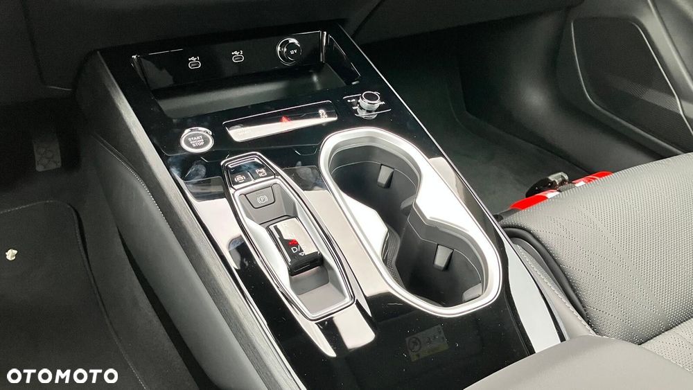 Audi A6 Avant TDI mHEV 220 kW Quattro S tronic - 23