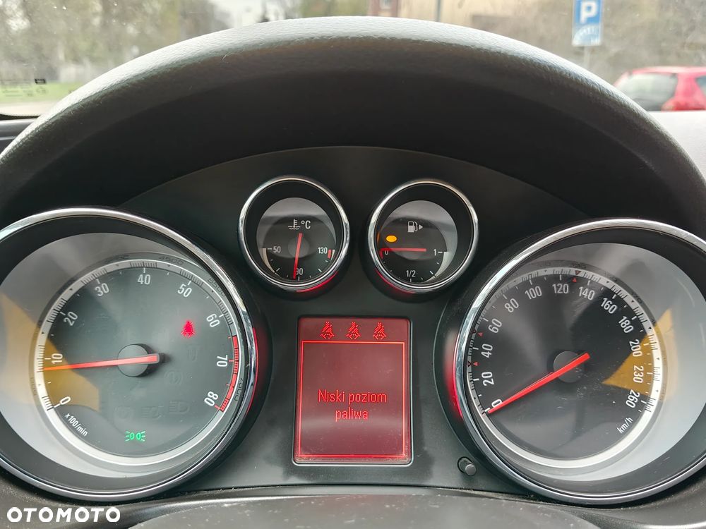 Opel Insignia 2.0 T Cosmo - 24