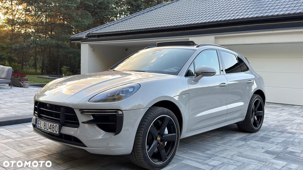 Porsche Macan - 1