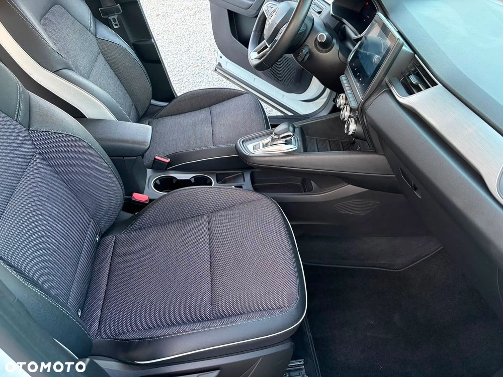 Renault Captur 1.6 E-TECH Plug-In Intens - 30