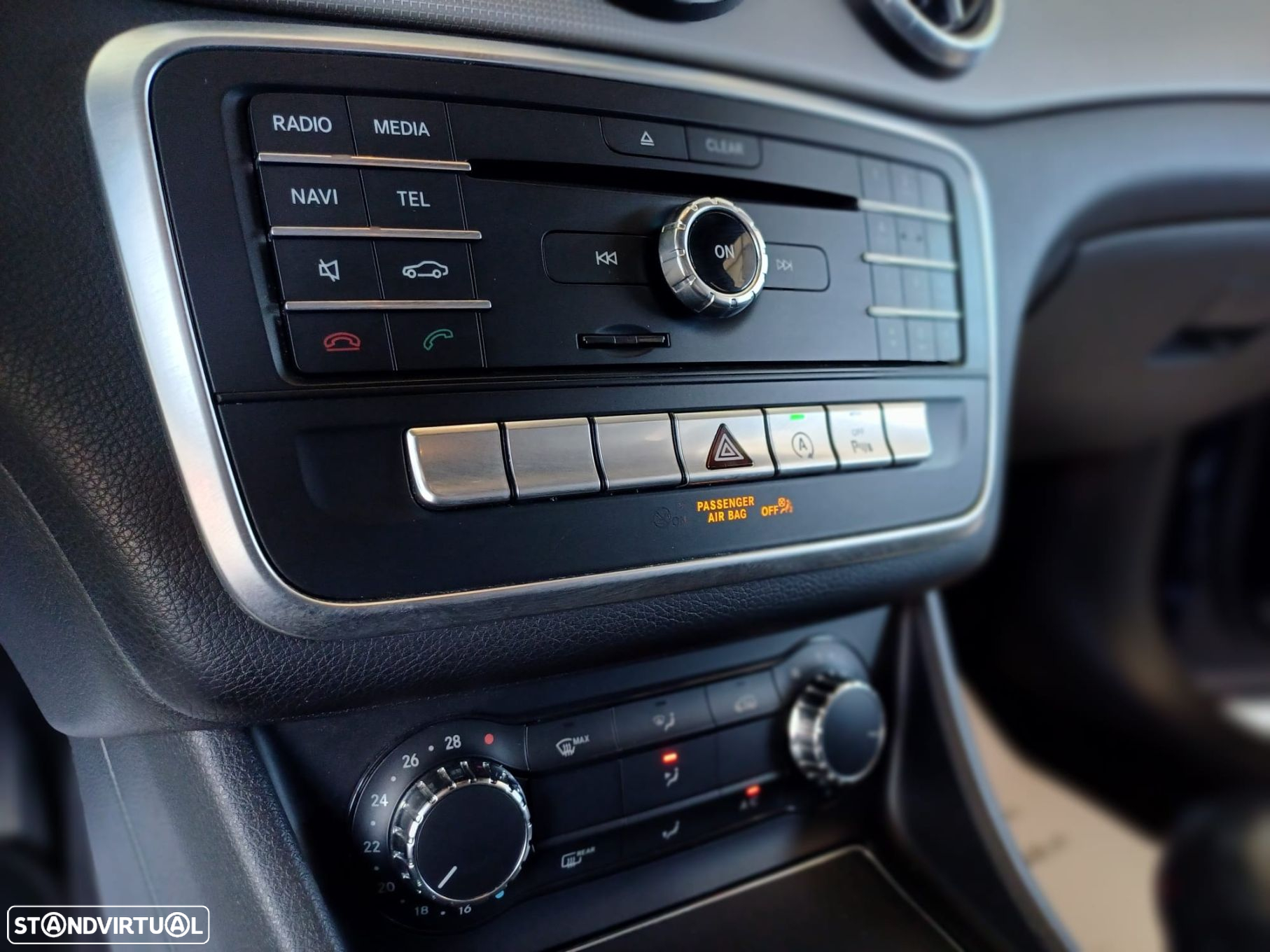 Mercedes-Benz CLA 180 - 26