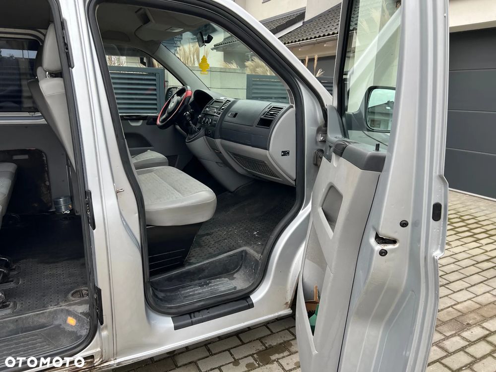 Volkswagen Transporter - 7