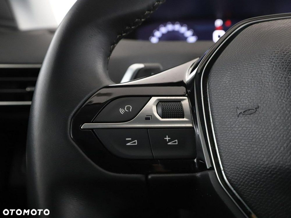 Peugeot 3008 1.2 PureTech Allure S&S EAT8 - 33