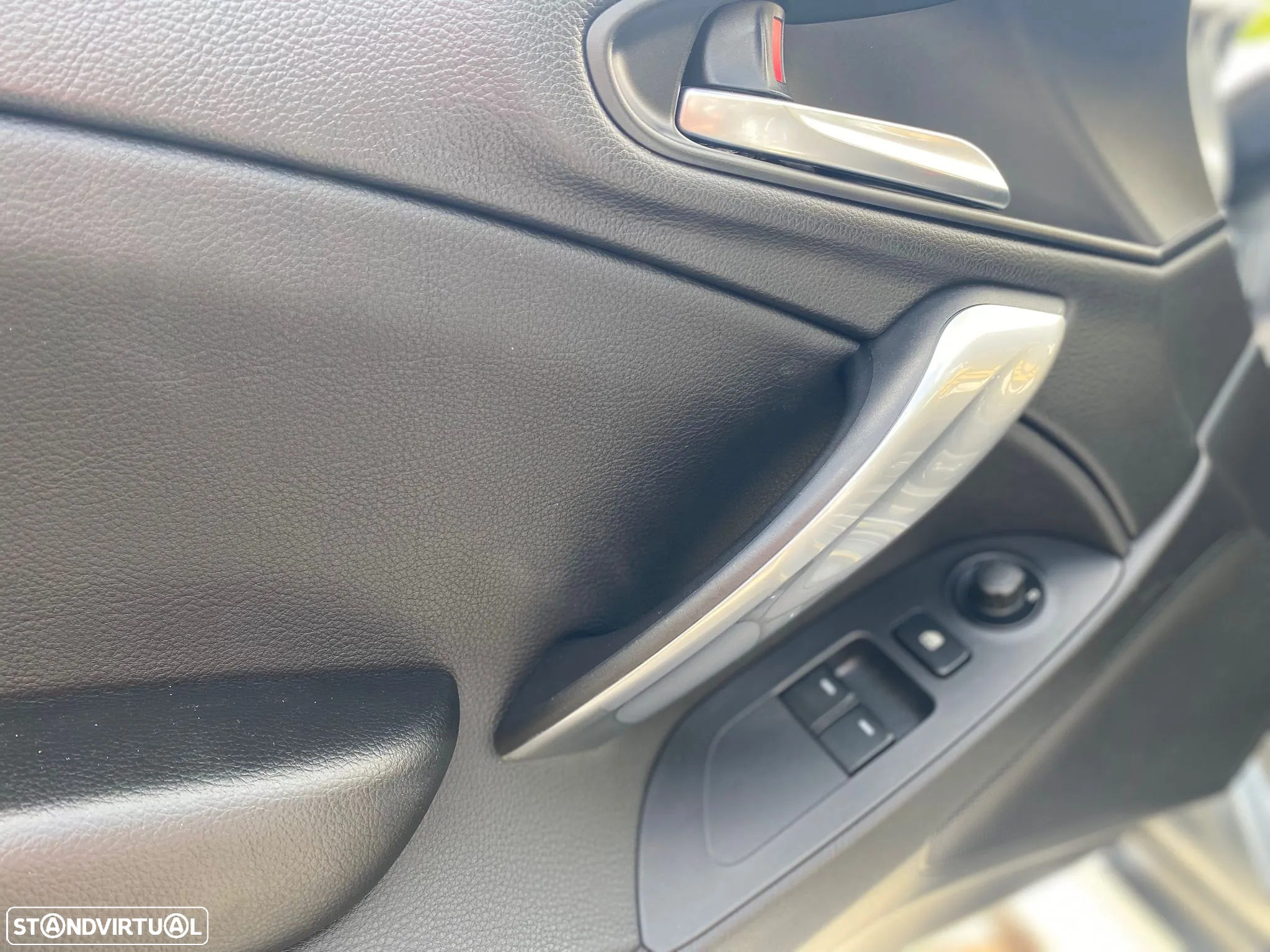 Fiat 124 Spider 1.4 MultiAir Turbo - 17