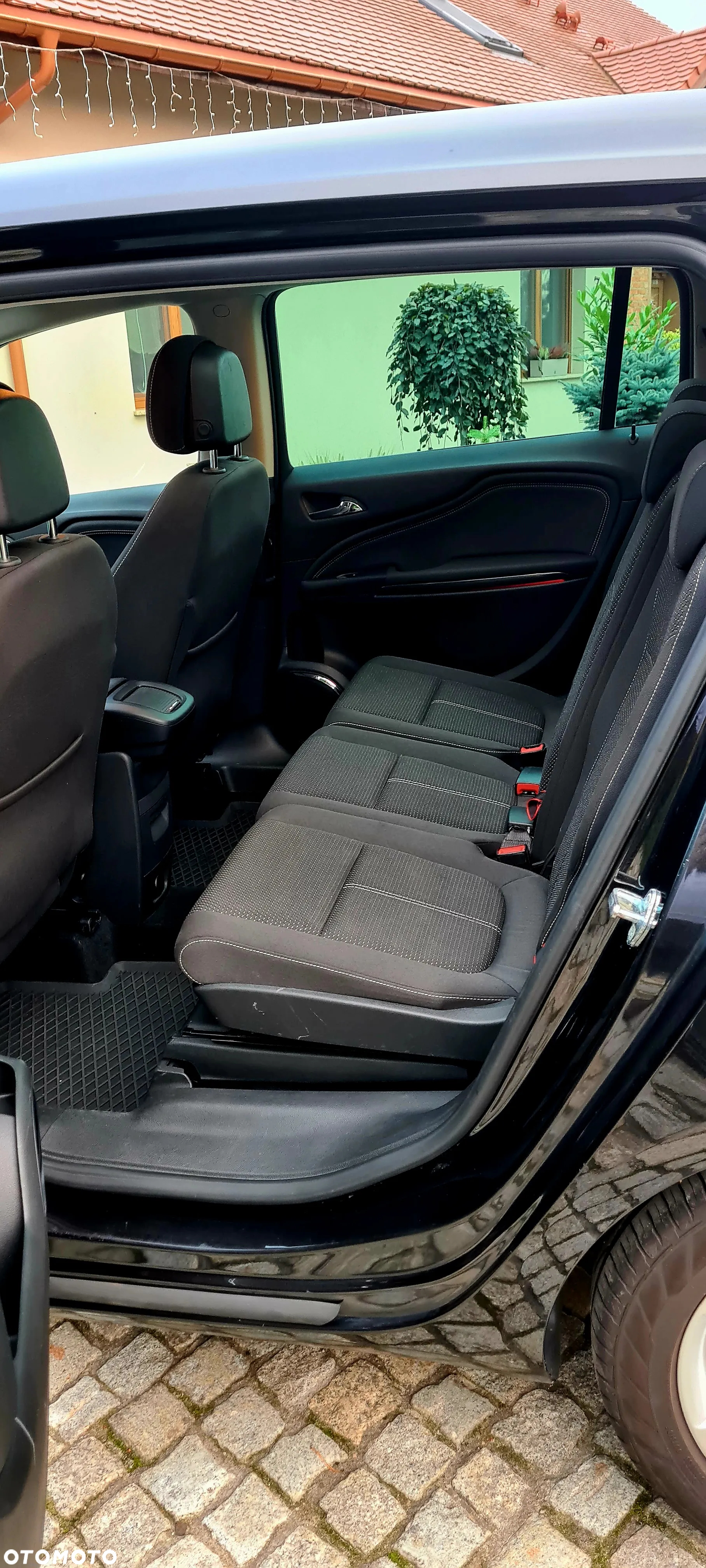 Opel Zafira 1.4 T Cosmo EcoFLEX S&S EU6 - 25