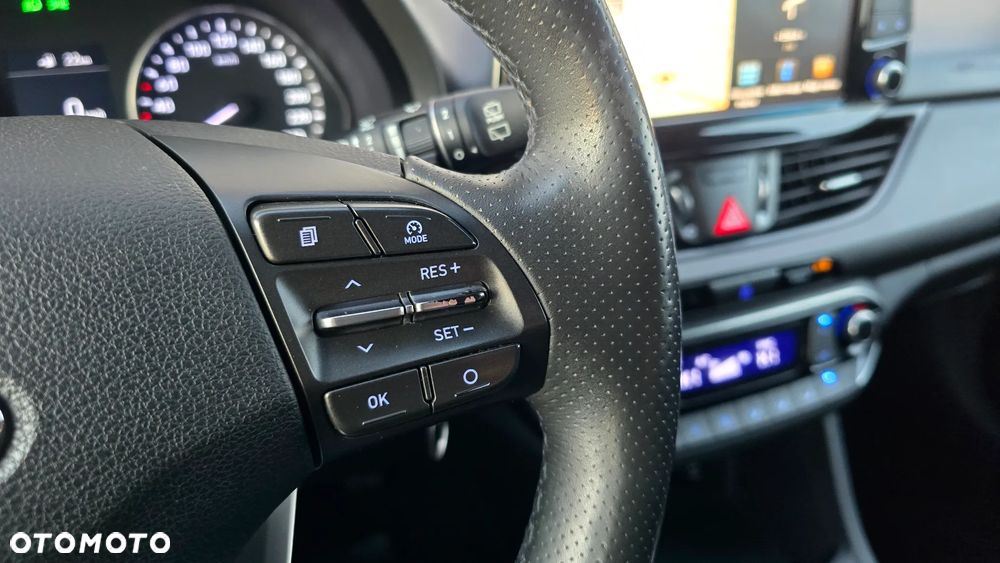 Hyundai i30 1.4 T-GDI Passion Plus - 17