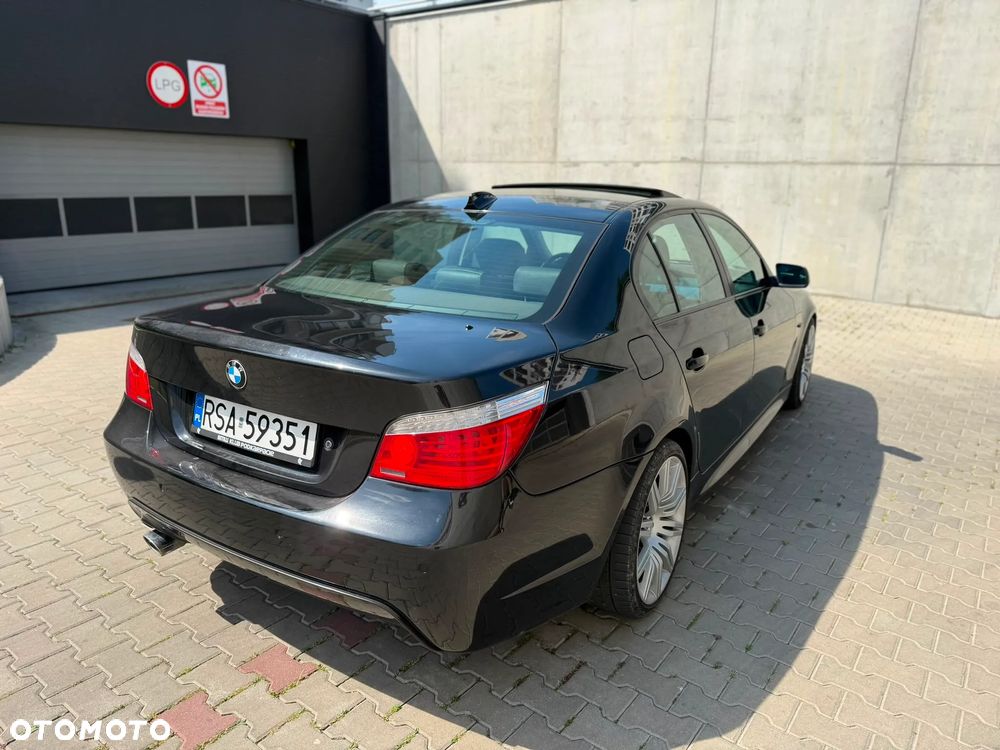 BMW Seria 5 520d Edition Lifestyle - 23