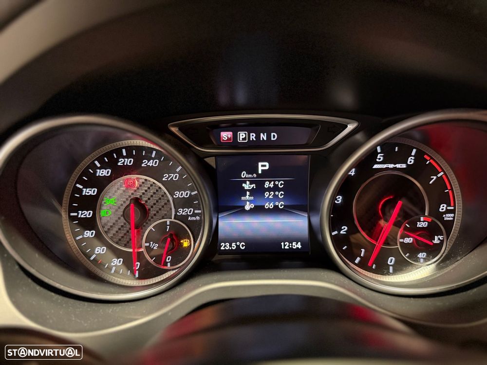 Mercedes-Benz CLA 45 AMG Shooting Brake 4-Matic - 13
