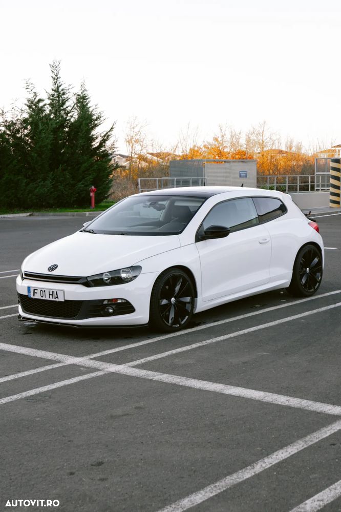 Volkswagen Scirocco 2.0 TDI DPF - 10