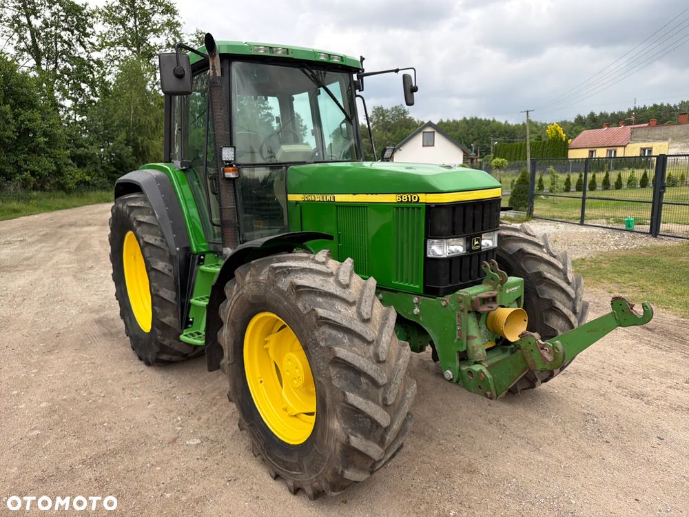 John Deere 6810 - 6