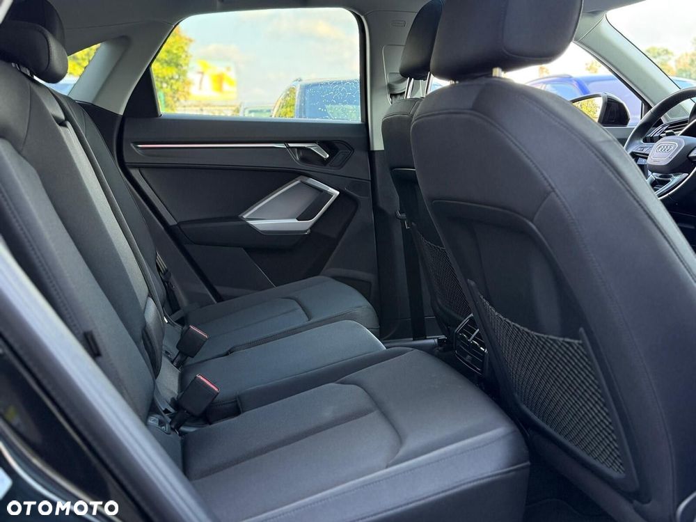 Audi Q3 Sportback - 22