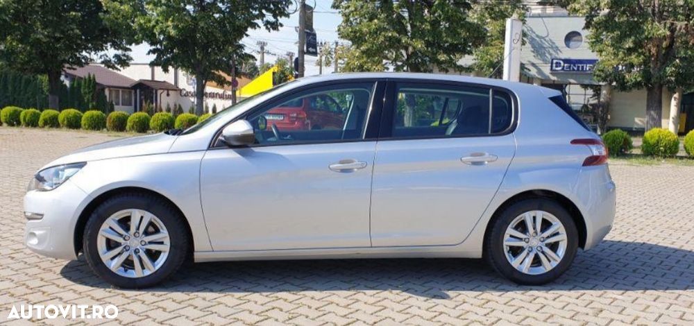 Peugeot 308 1.2 L PureTech Access - 5